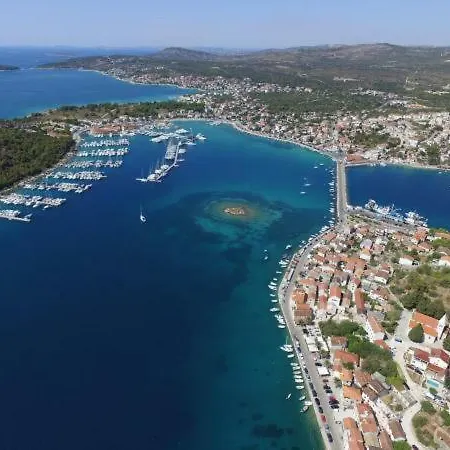 Mara * Rogoznica (Sibenik-Knin)