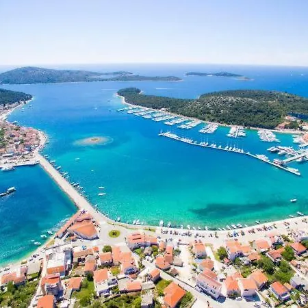 شقة Mara روغوزنيكا