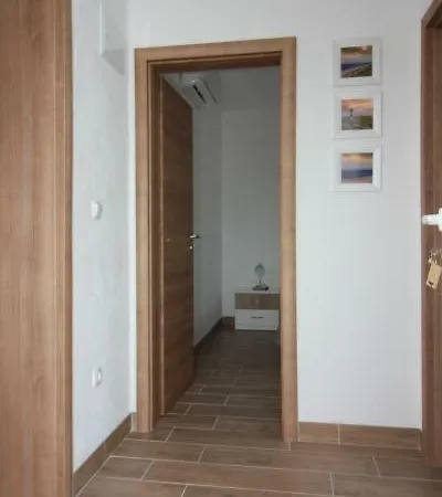 Apartment Mara *